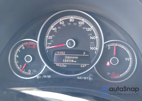 2018 Volkswagen Beetle 2.0T Coast/2.0T S из США, поврежденный, VIN 3VWFD7AT4JM709722